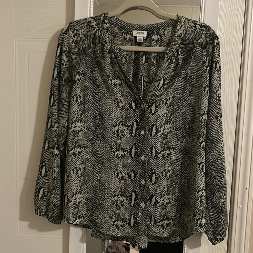 Button up shirt